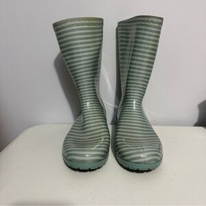 Ugg girls green stripe rain boots size 5